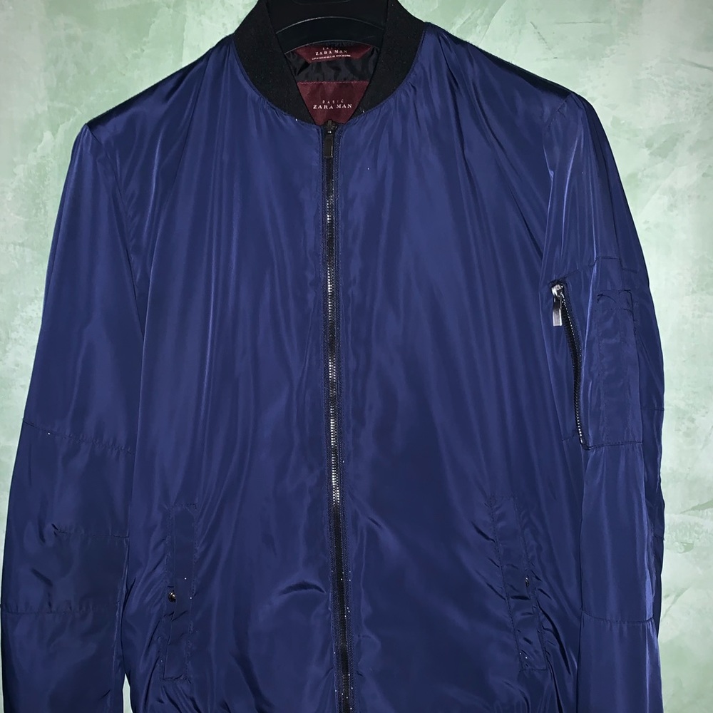 Zara men’s Nylon bomber jacket size medium